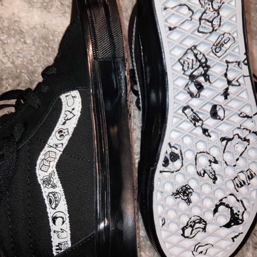 vans new in box never worn